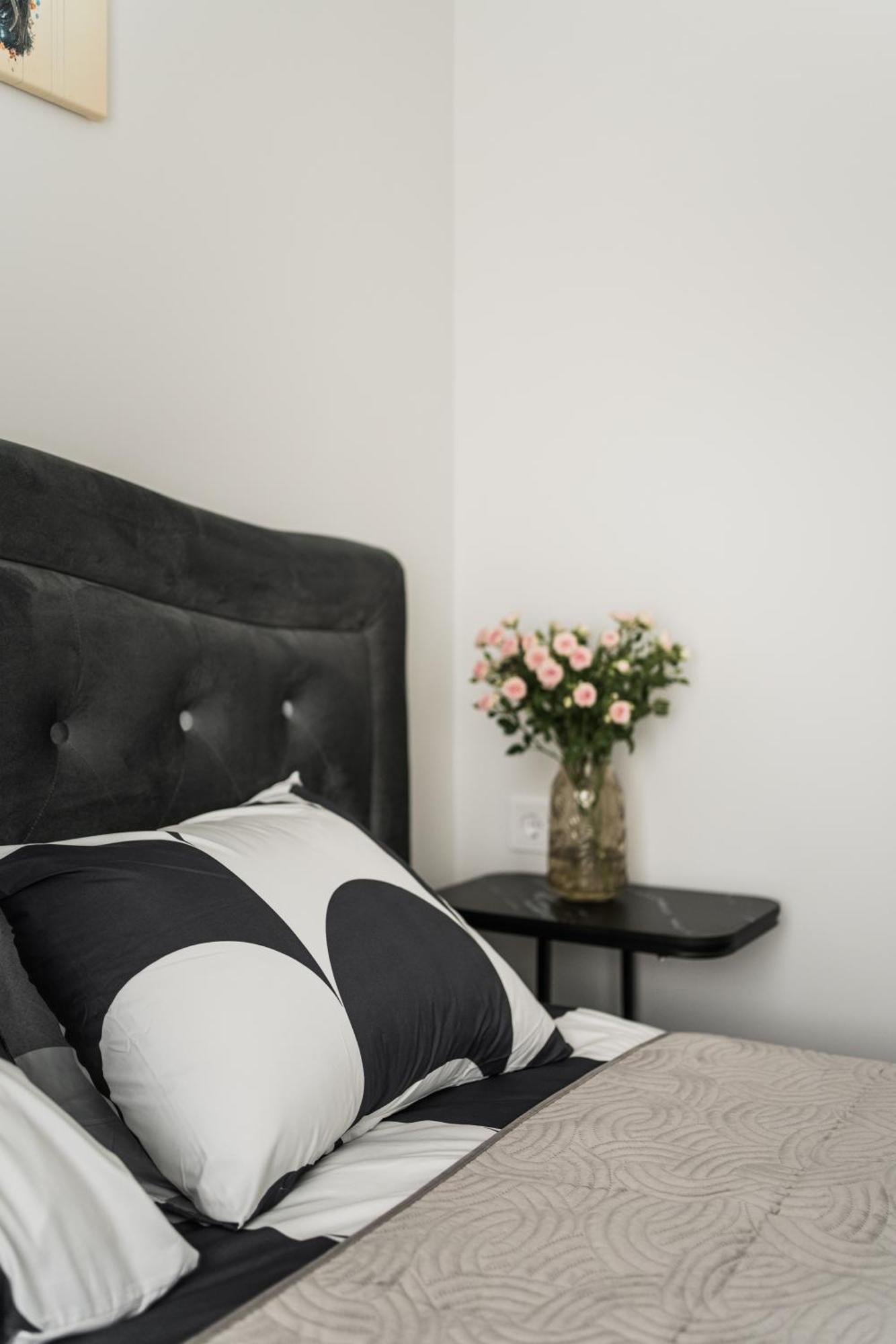Riverra House Kaunas Chambre photo